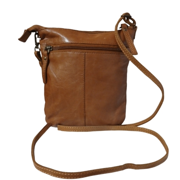 Cochoa Soft Brown Leather Crossbody Bag - Picture 3 of 12
